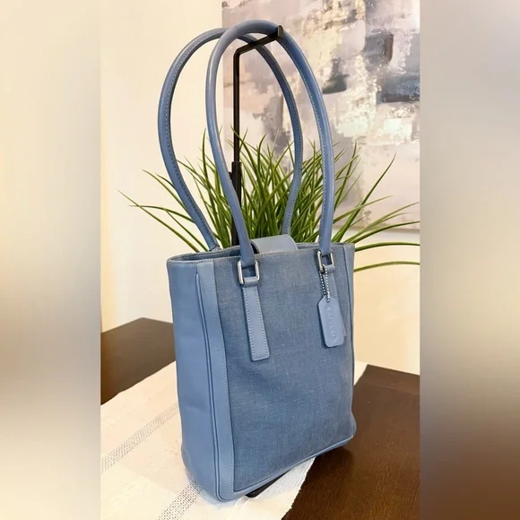 Coach Vintage Blue Bonnie Cashin Linen/Leather Shoulder Bag - Picture 2 of 7